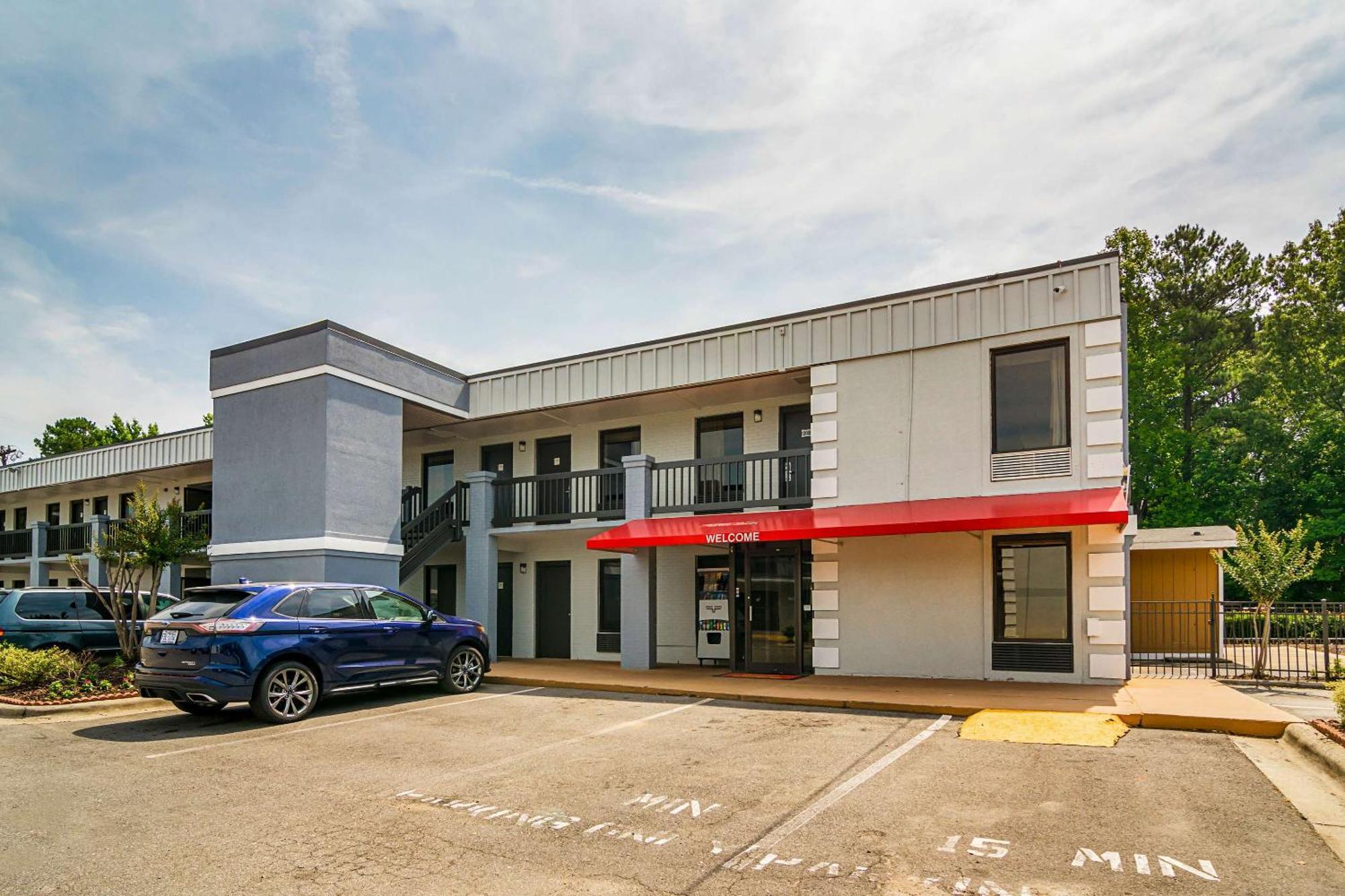Econo Lodge Research Triangle Park Durham Eksteriør billede